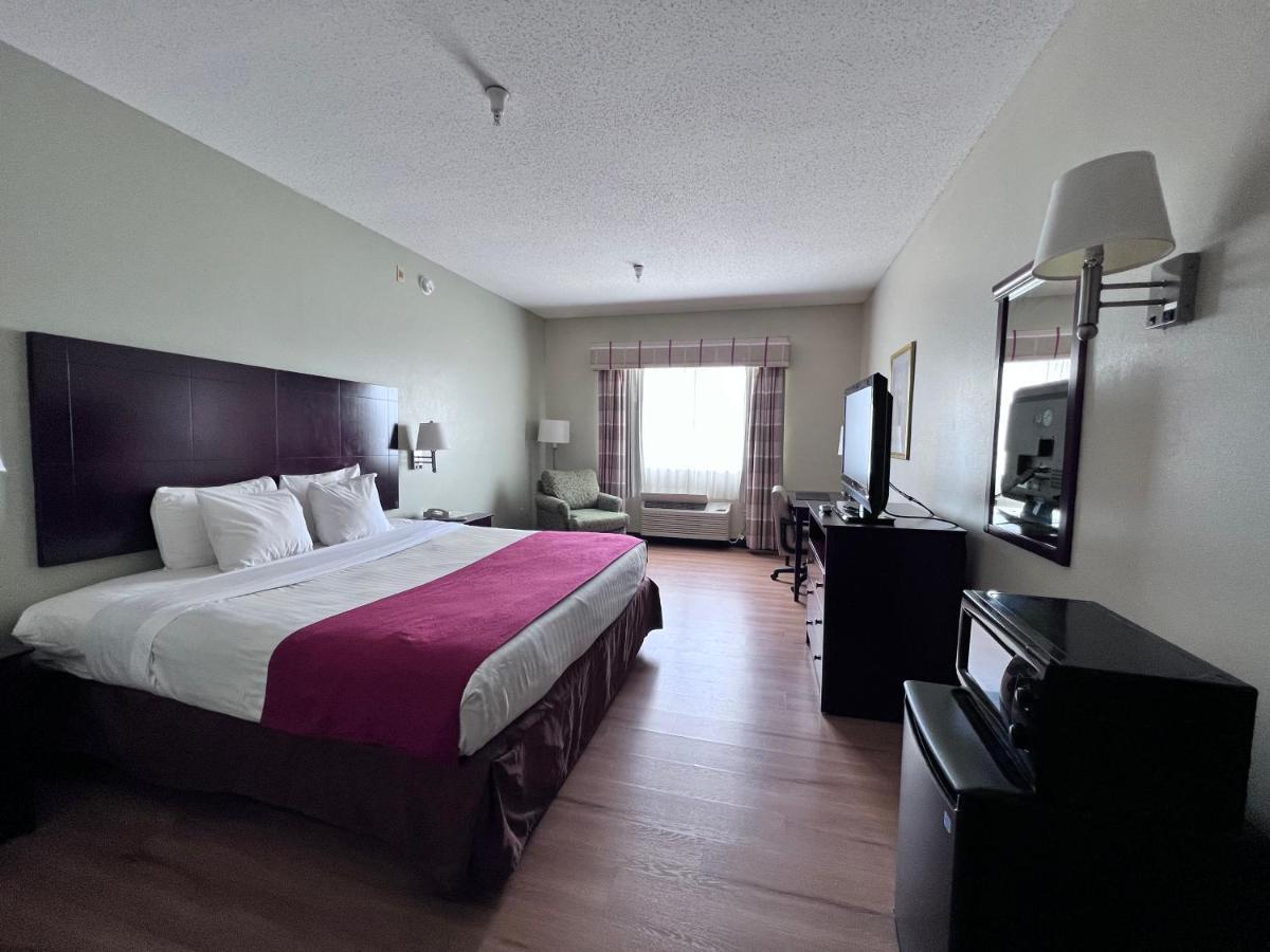 Americas Best Value Inn 위긴스 외부 사진