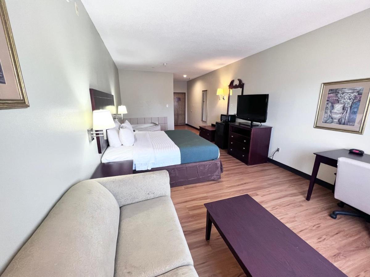 Americas Best Value Inn 위긴스 외부 사진