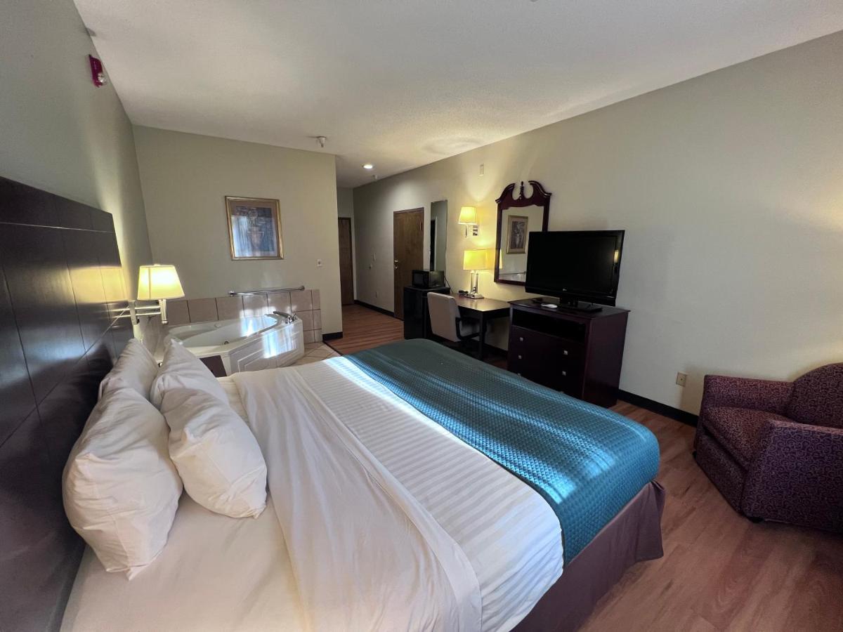 Americas Best Value Inn 위긴스 외부 사진