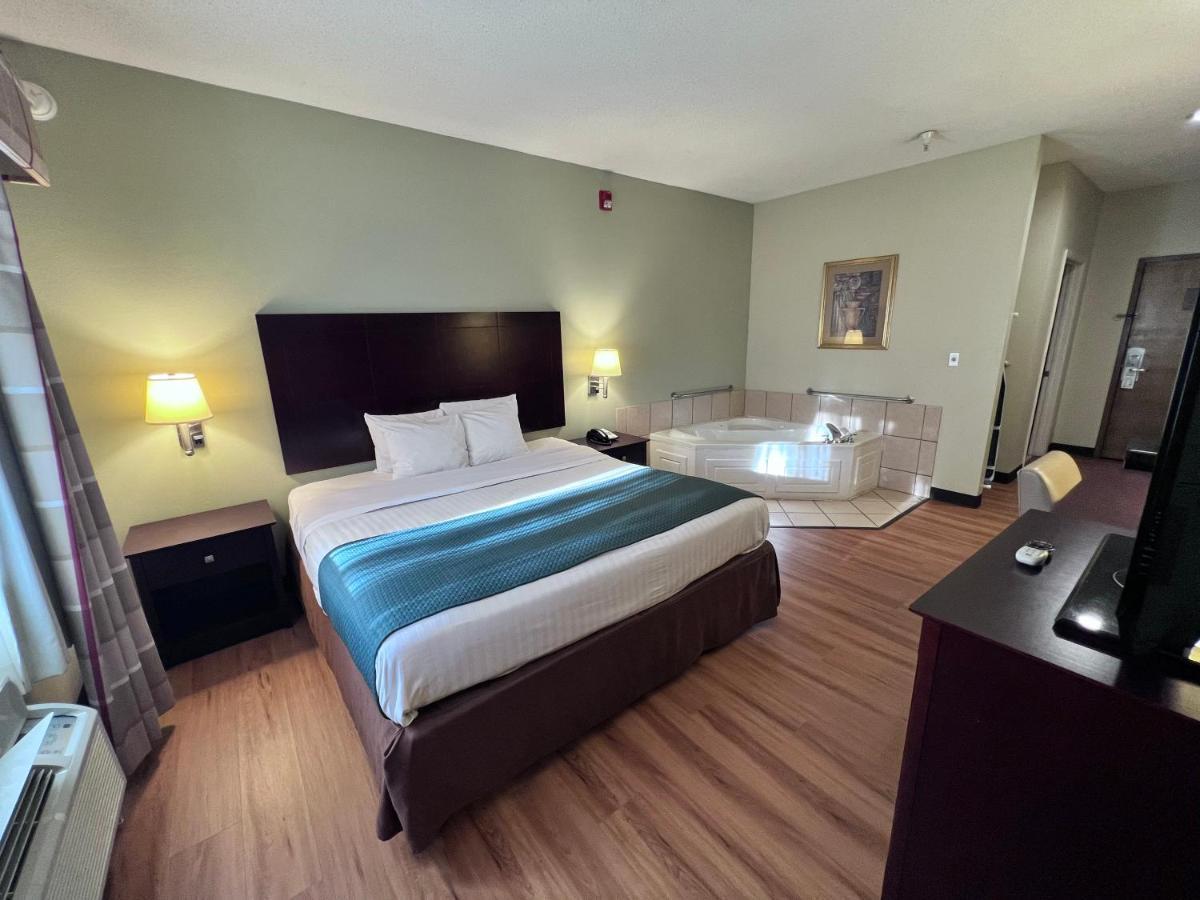 Americas Best Value Inn 위긴스 외부 사진