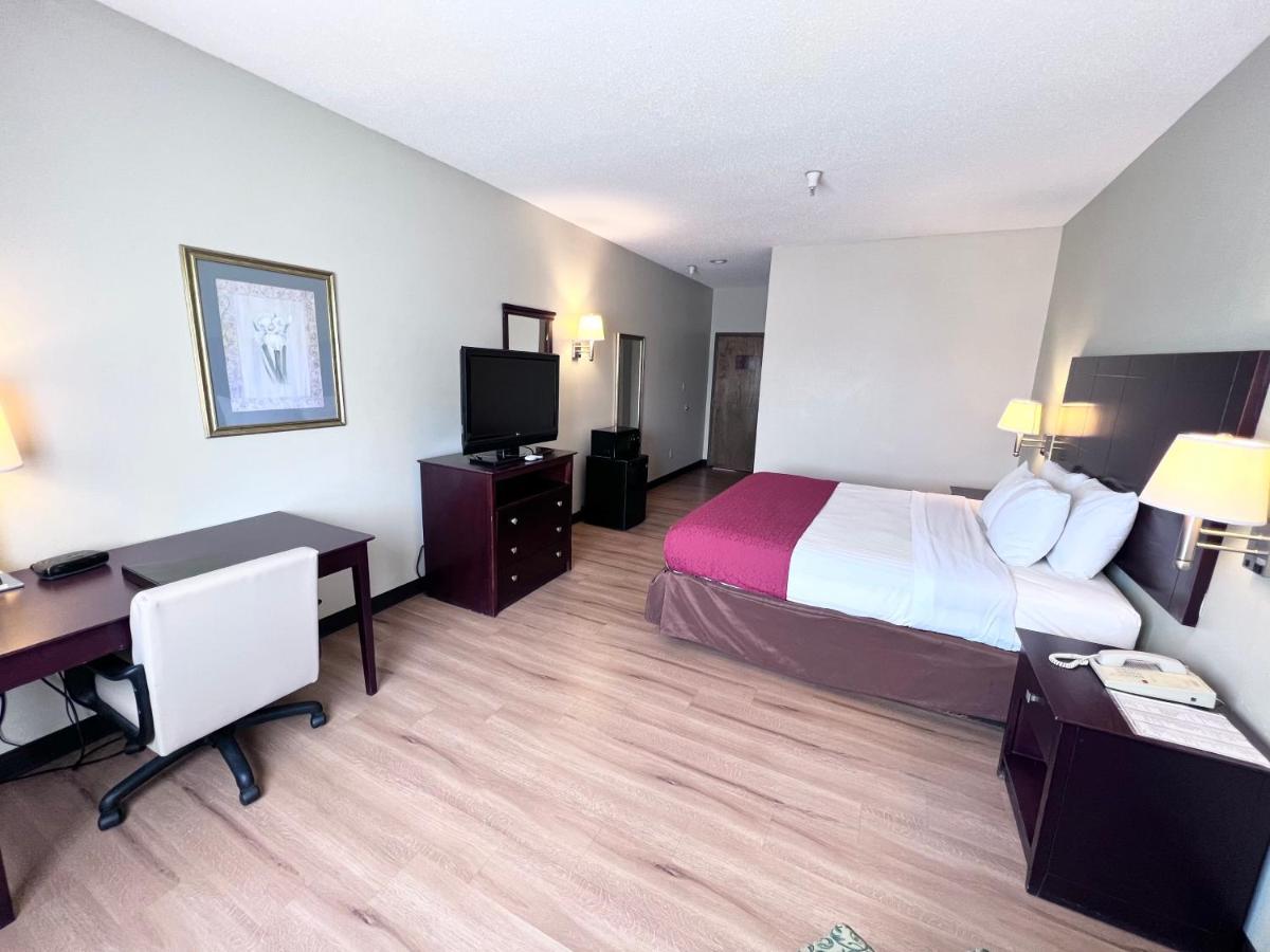 Americas Best Value Inn 위긴스 외부 사진